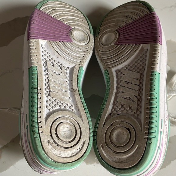 Nike Gemma force shoes - Picture 3 of 4